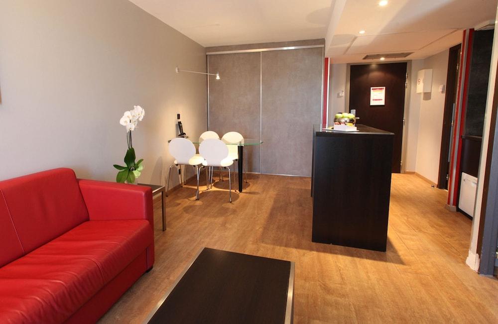 Western Park Geneve-thoiry 4* Thoiry (Ain)
